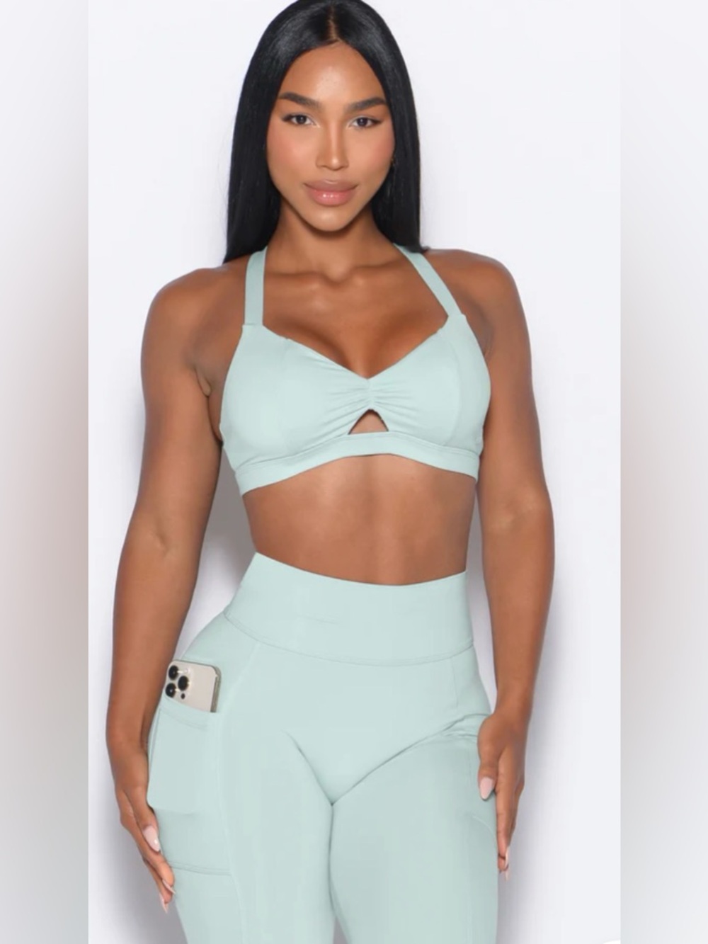 BOMBSHELL SPORTSWEAR SWEETHEART SPORTS BRA
Style: 01010321- EUC!